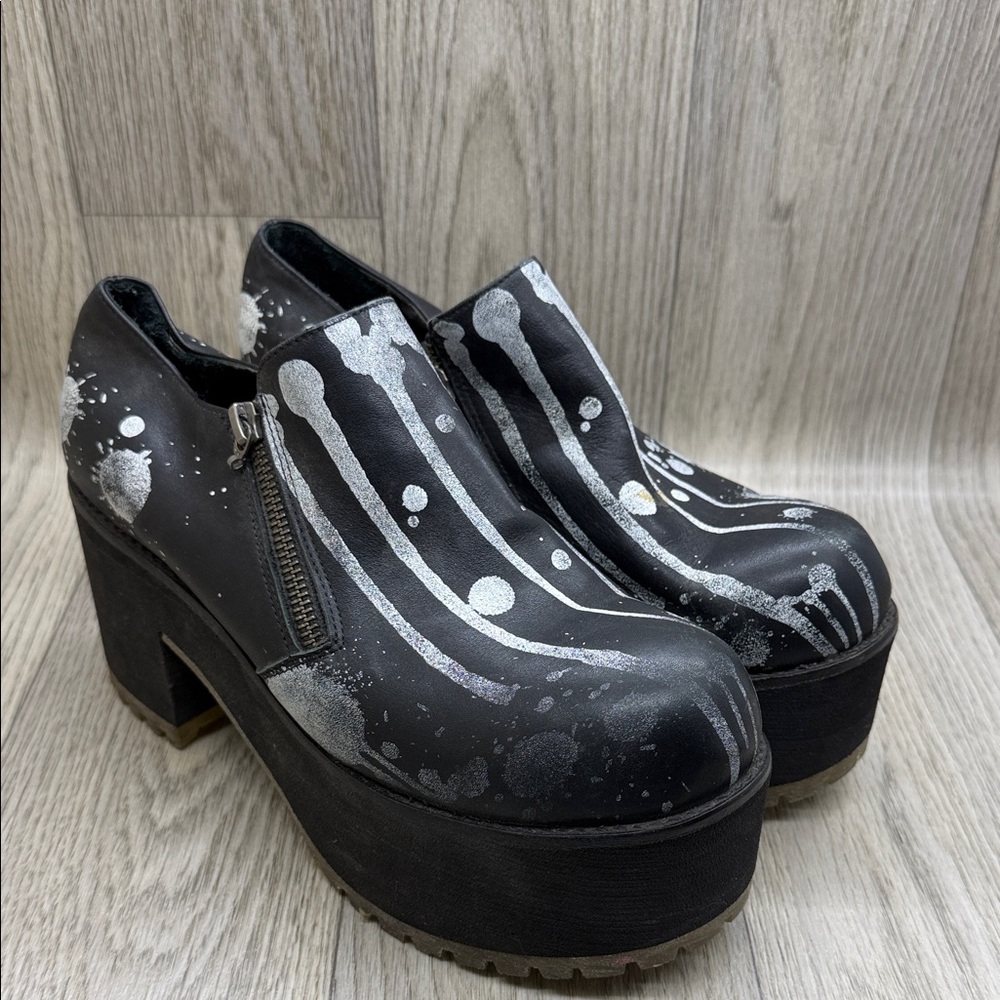 Sofia Black and White Platform Shoes